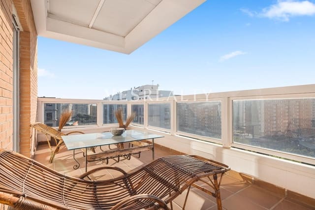 4 soveværelse Penthouse til salg i Playa de San Juan, Alicante by med swimmingpool garage - € 910.000 (Ref: 8944690)