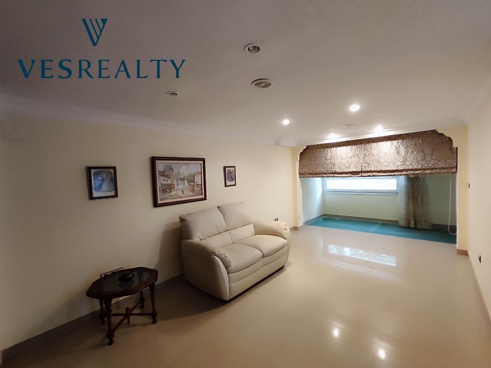 12 soveværelse Rækkehus til salg i Playa de San Juan med swimmingpool - € 1.145.000 (Ref: 8944694)