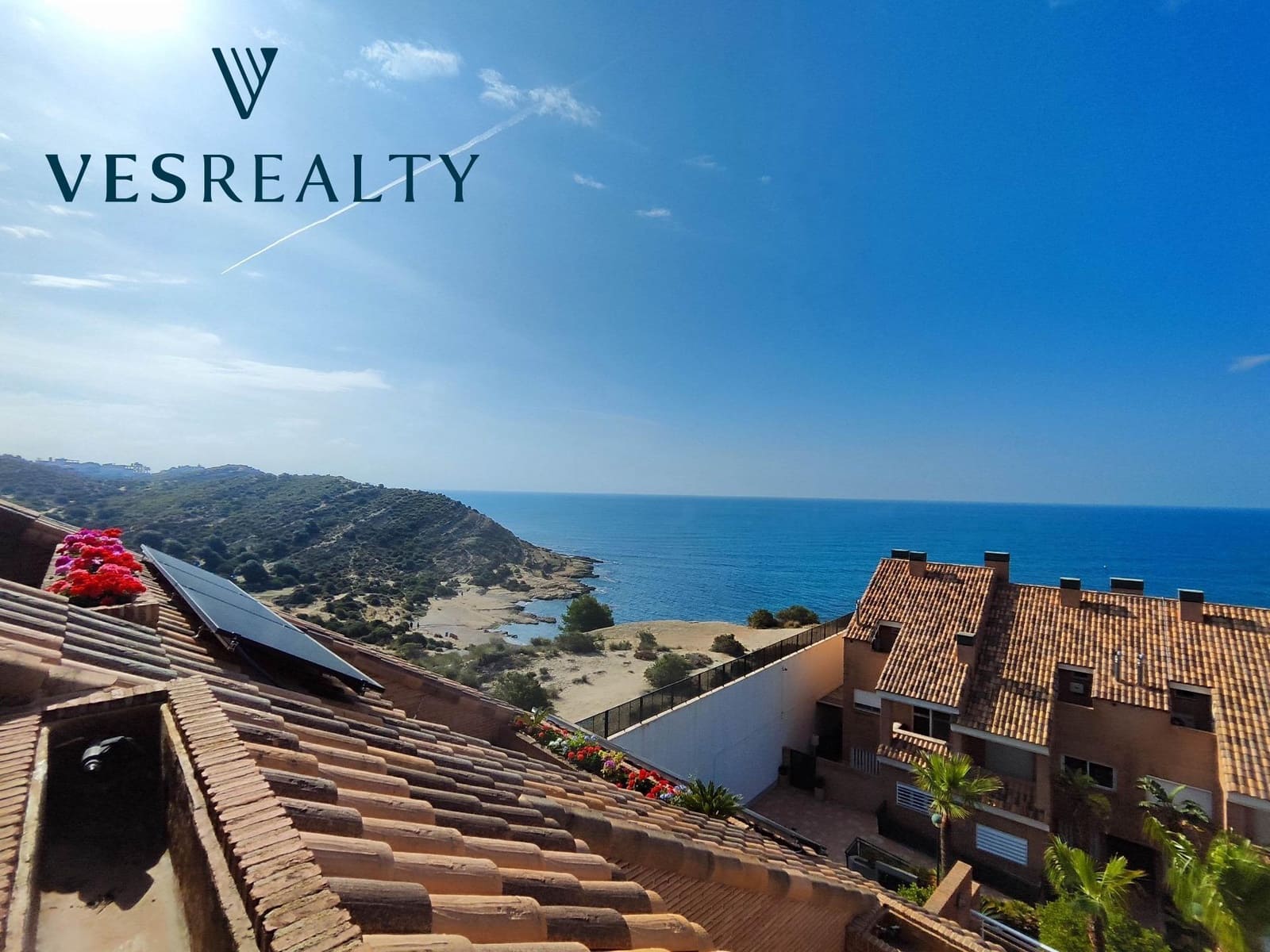 12 soveværelse Rækkehus til salg i Playa de San Juan med swimmingpool - € 1.145.000 (Ref: 8944694)