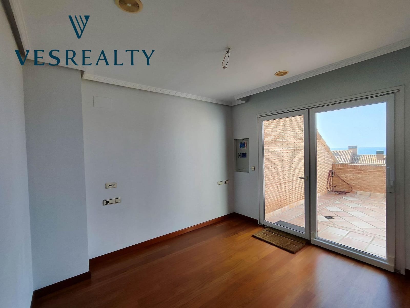 12 soveværelse Rækkehus til salg i Playa de San Juan med swimmingpool - € 1.145.000 (Ref: 8944694)