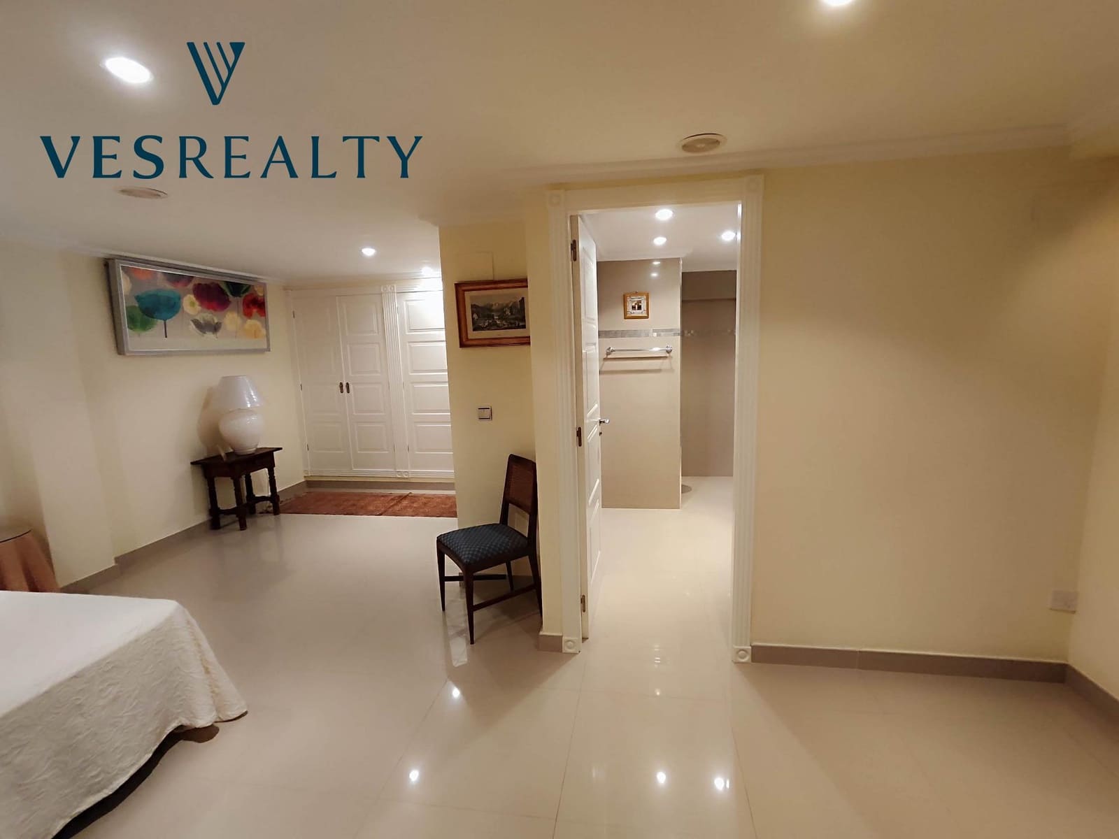 12 soveværelse Rækkehus til salg i Playa de San Juan med swimmingpool - € 1.145.000 (Ref: 8944694)