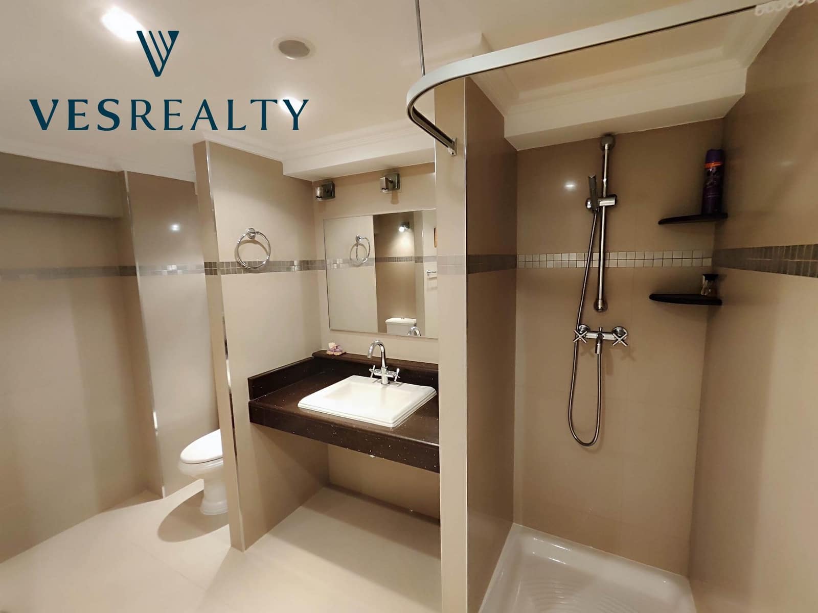 12 soveværelse Rækkehus til salg i Playa de San Juan med swimmingpool - € 1.145.000 (Ref: 8944694)