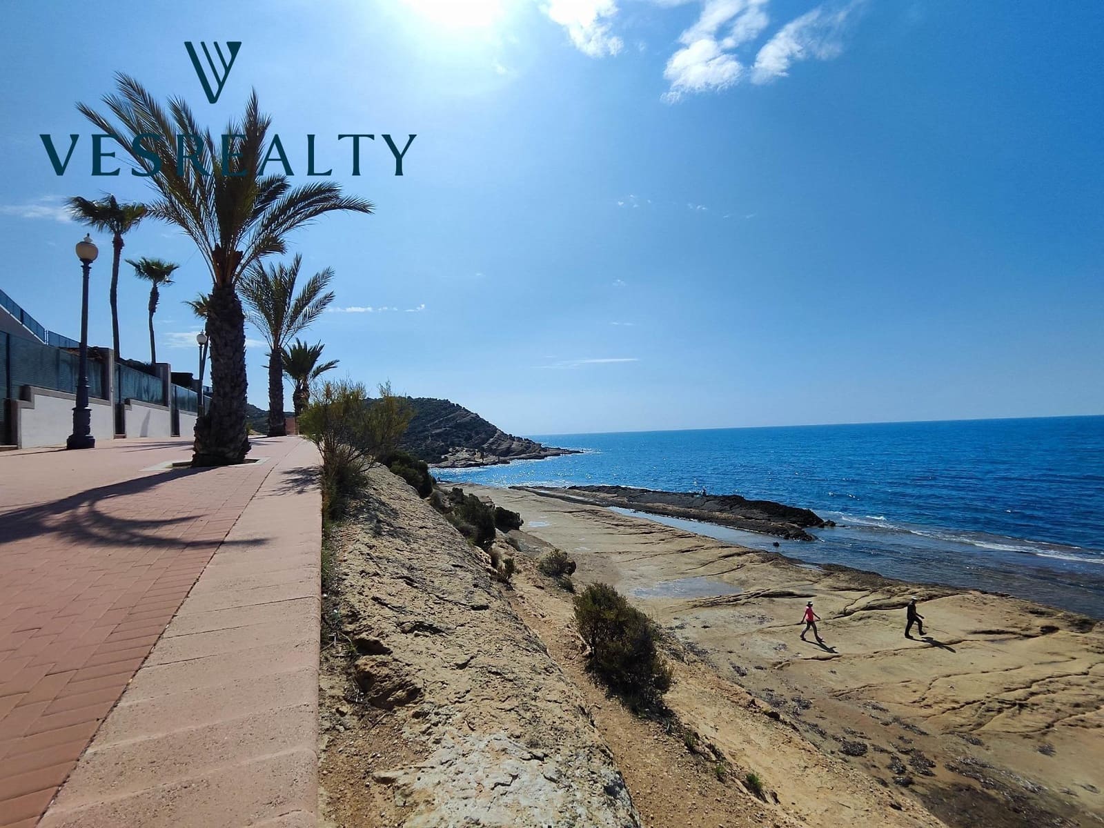 12 soveværelse Rækkehus til salg i Playa de San Juan med swimmingpool - € 1.145.000 (Ref: 8944694)