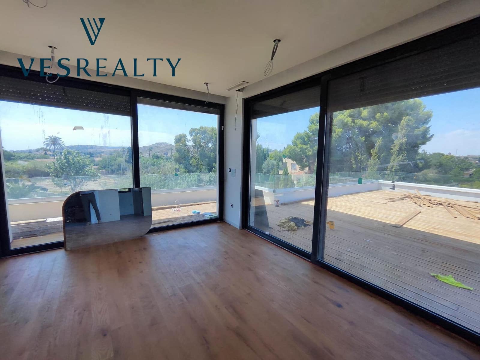 5 Zimmer Villa zu verkaufen in Villafranqueza mit Pool - 1.200.000 € (Ref: 8944697)