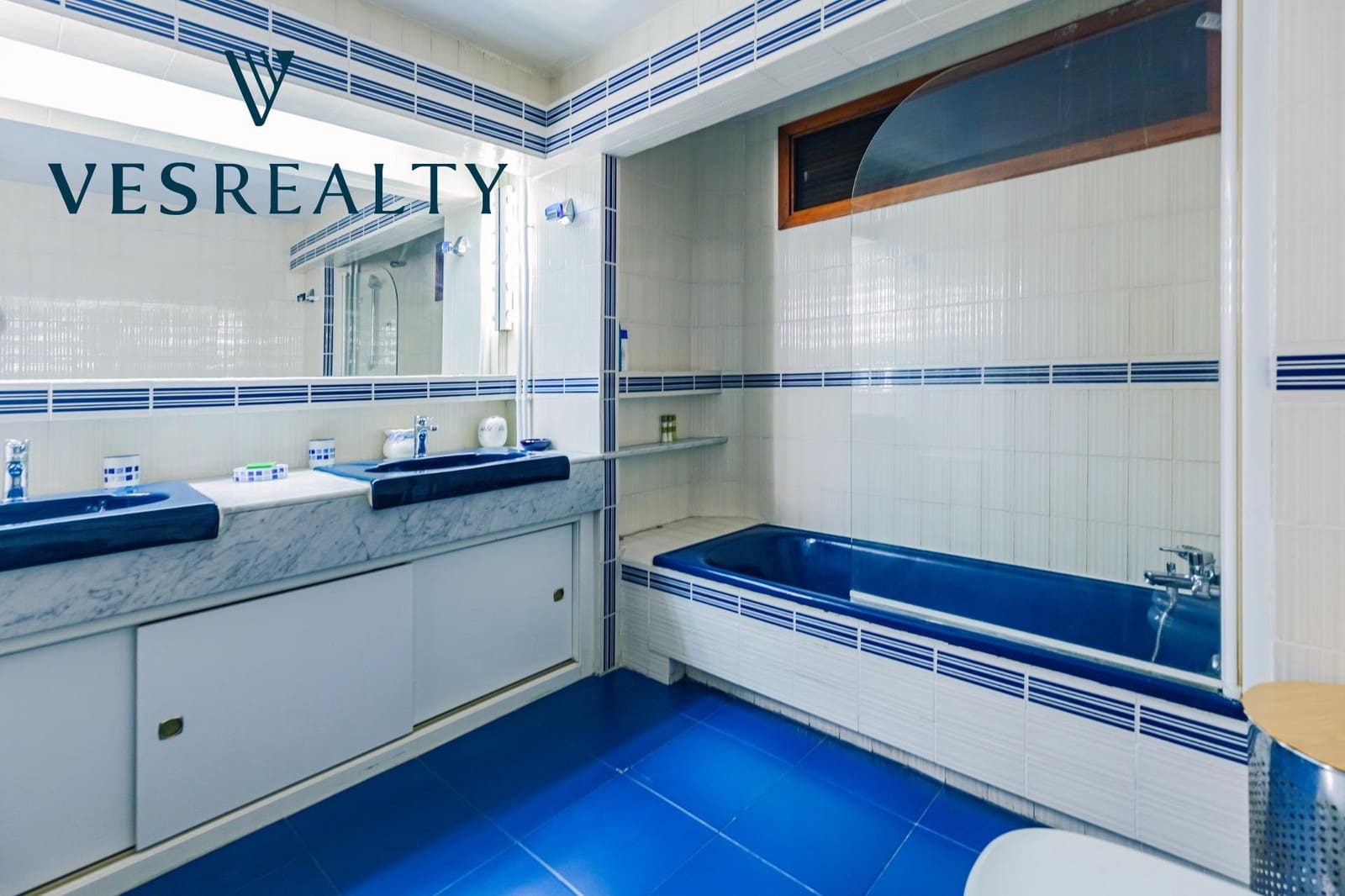 3 soveværelse Lejlighed til salg i Alicante by med garage - € 797.000 (Ref: 8944704)