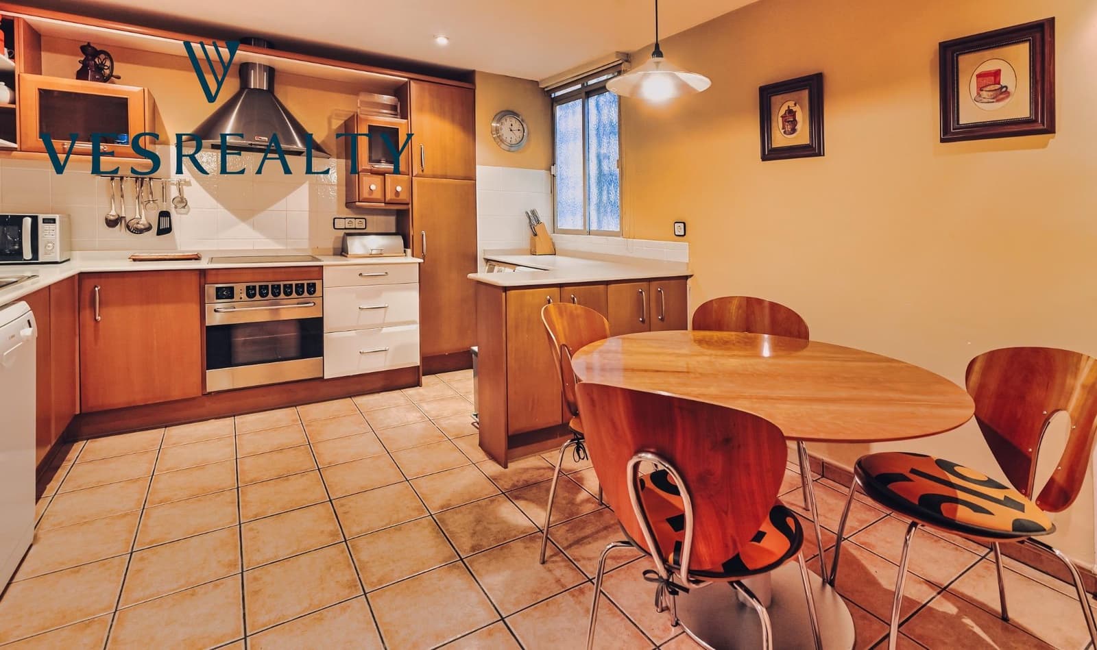 3 soveværelse Lejlighed til salg i Alicante by med garage - € 797.000 (Ref: 8944704)