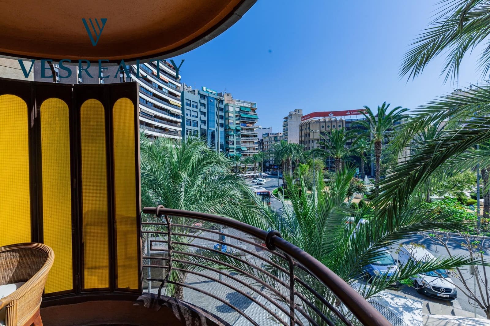 3 soveværelse Lejlighed til salg i Alicante by med garage - € 797.000 (Ref: 8944704)