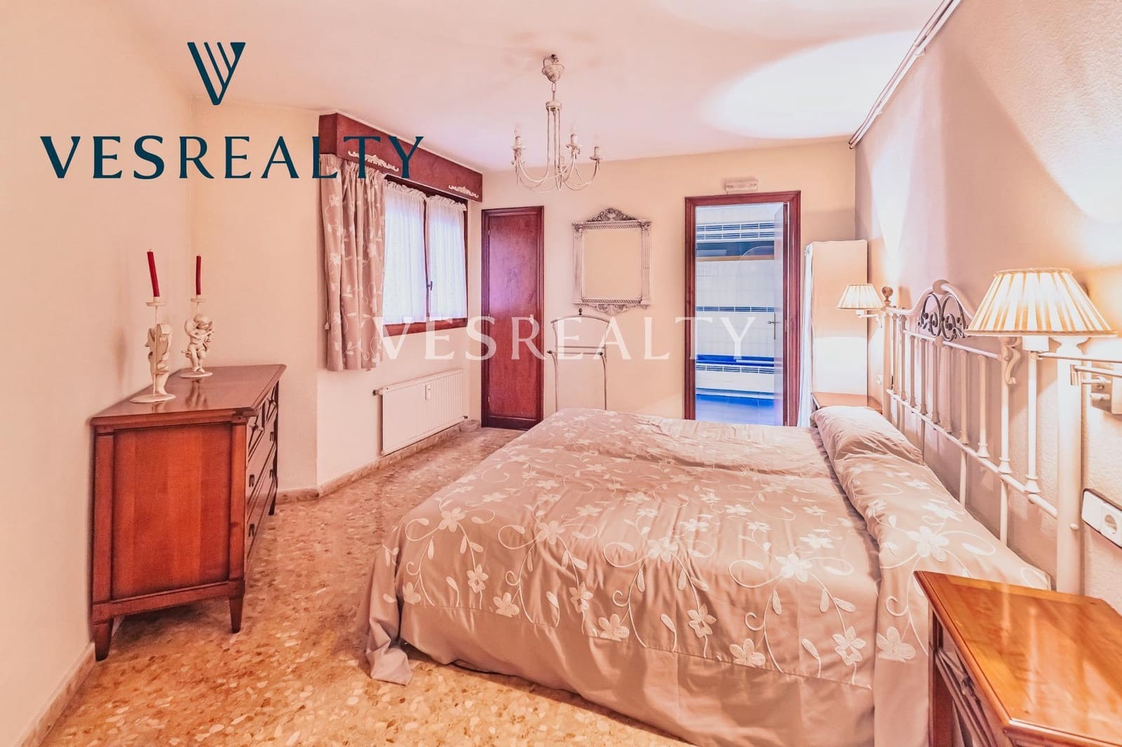 3 sovrum Lägenhet till salu i Alicante stad med garage - 750 000 € (Ref: 8944704)