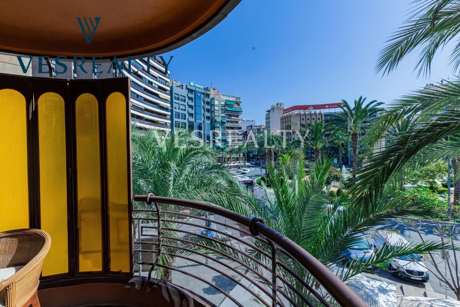 3 sovrum Lägenhet till salu i Alicante stad med garage - 750 000 € (Ref: 8944704)