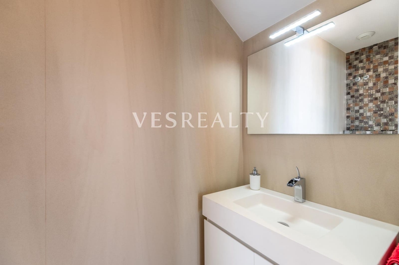 Chalet de 3 habitaciones en Altea en venta con piscina - 2.490.000 € (Ref: 8944716)