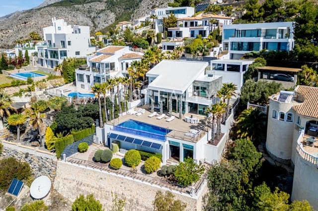 3 Zimmer Villa zu verkaufen in Altea mit Pool - 2.490.000 € (Ref: 8944716)