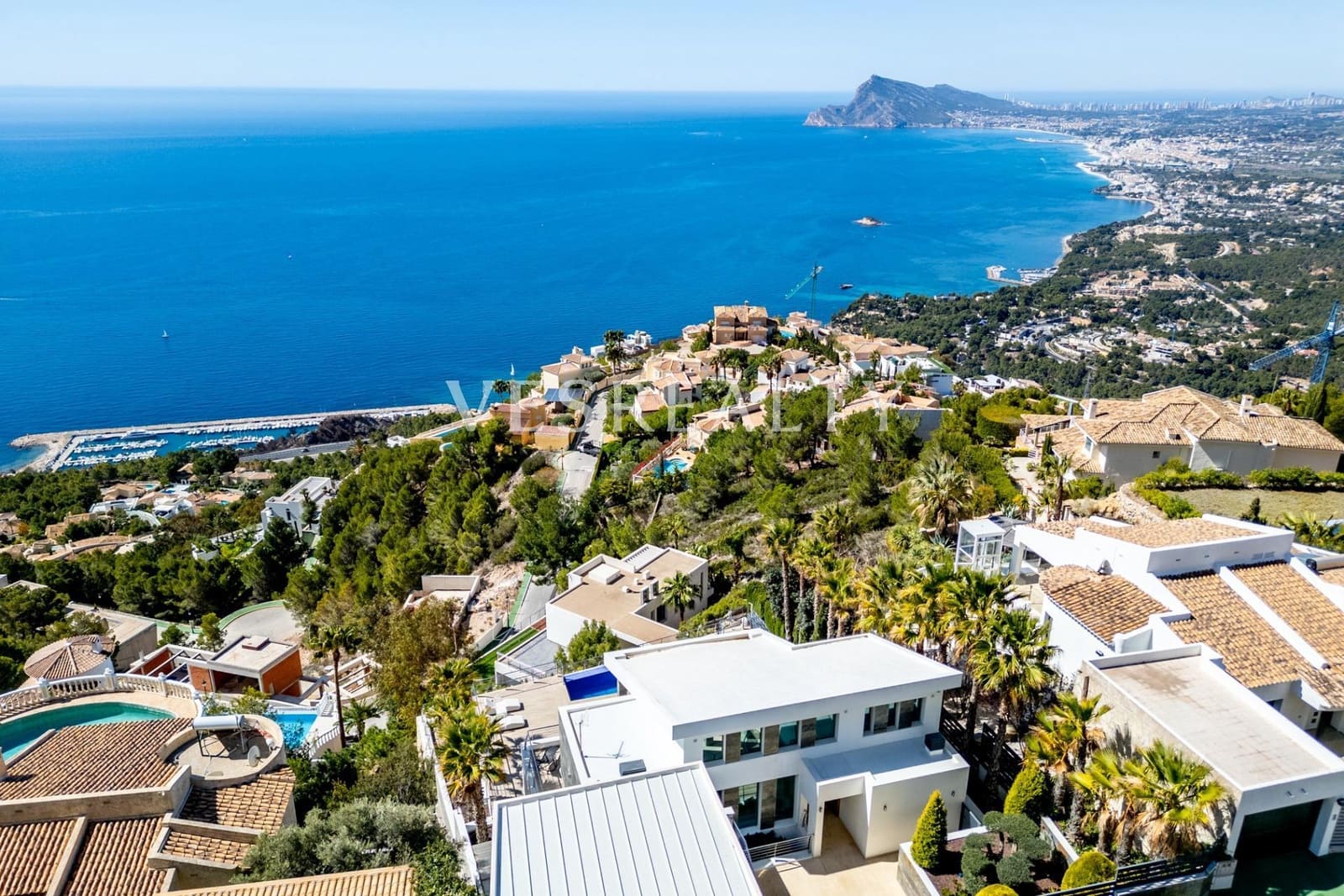 Chalet de 3 habitaciones en Altea en venta con piscina - 2.490.000 € (Ref: 8944716)