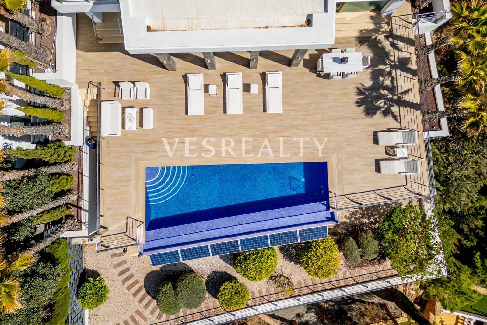Chalet de 3 habitaciones en Altea en venta con piscina - 2.490.000 € (Ref: 8944716)