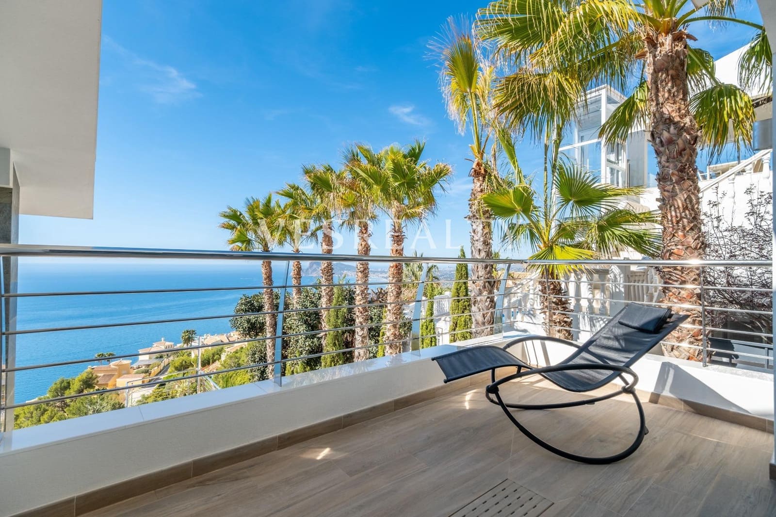 Chalet de 3 habitaciones en Altea en venta con piscina - 2.490.000 € (Ref: 8944716)
