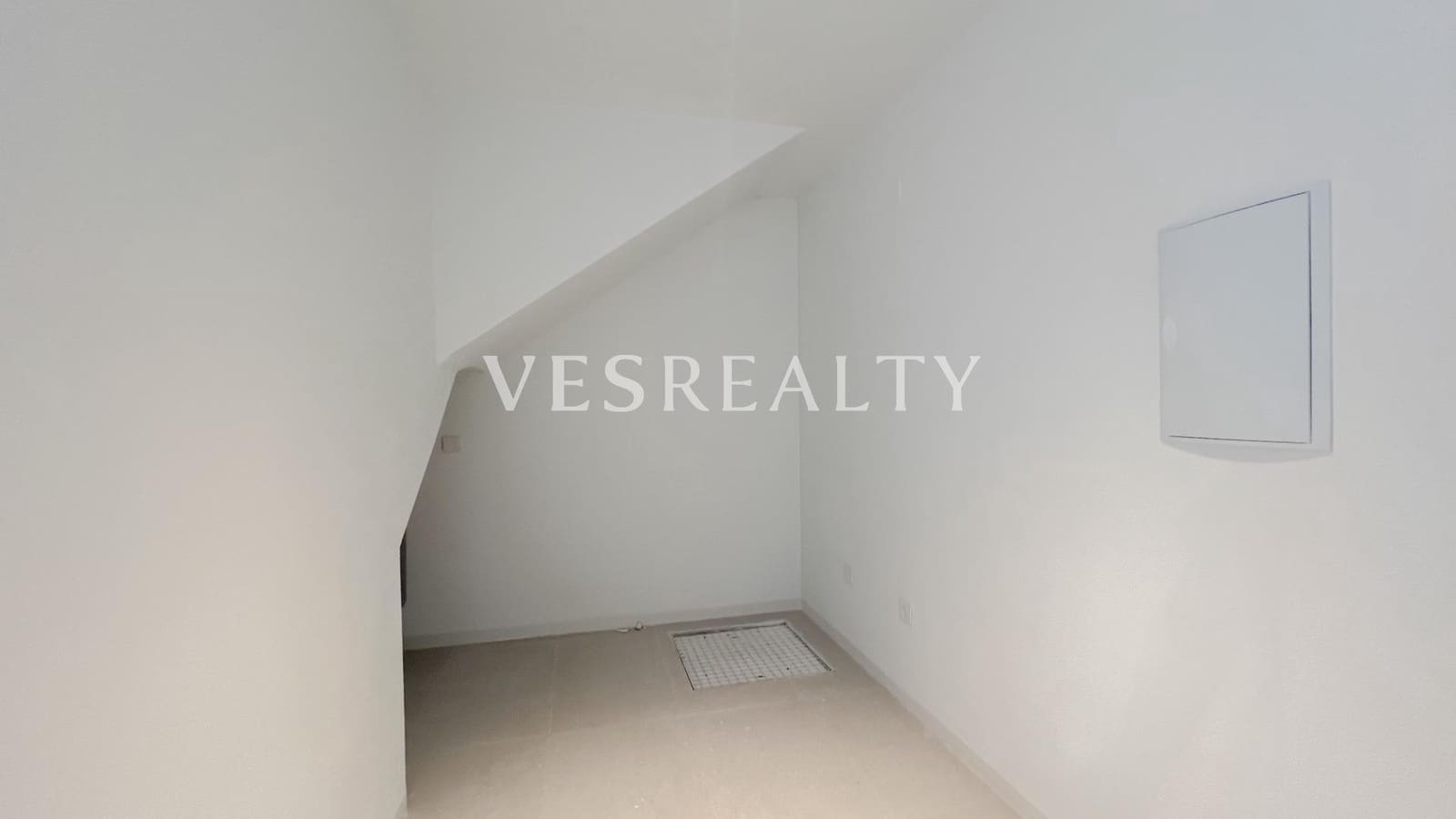 4 makuuhuone Huvila myytävänä paikassa Benissa mukana uima-altaan 
autotalli - 2 260 000 € (Ref: 8944723)