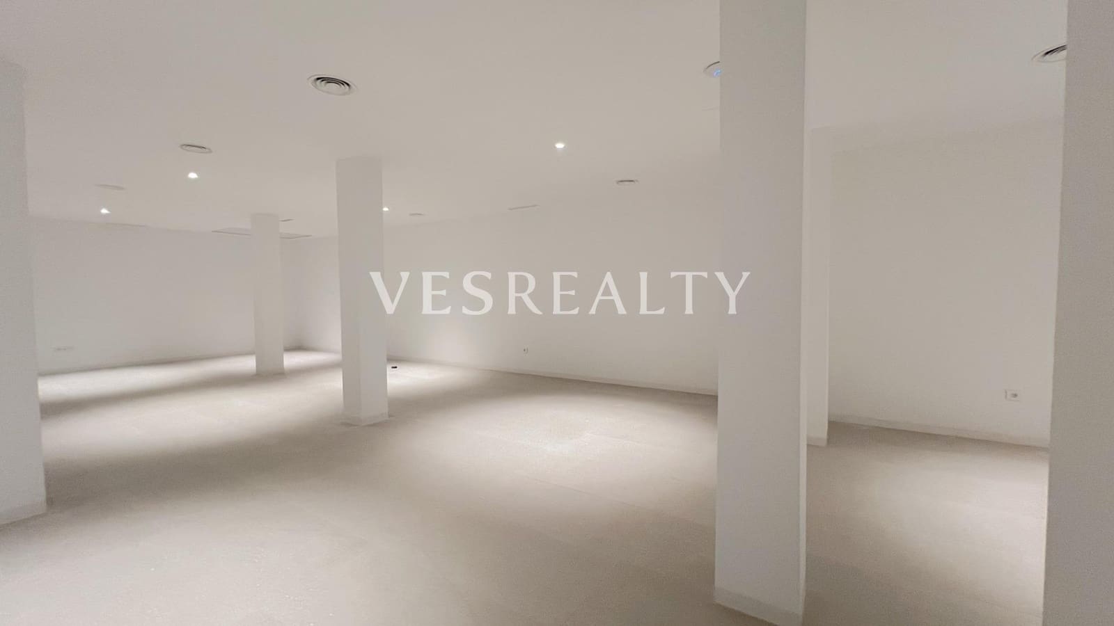 4 makuuhuone Huvila myytävänä paikassa Benissa mukana uima-altaan 
autotalli - 2 260 000 € (Ref: 8944723)