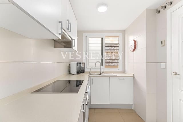 2 makuuhuone Huoneisto myytävänä paikassa Playa de Muchavista, El Campello mukana uima-altaan - 470 000 € (Ref: 8944729)