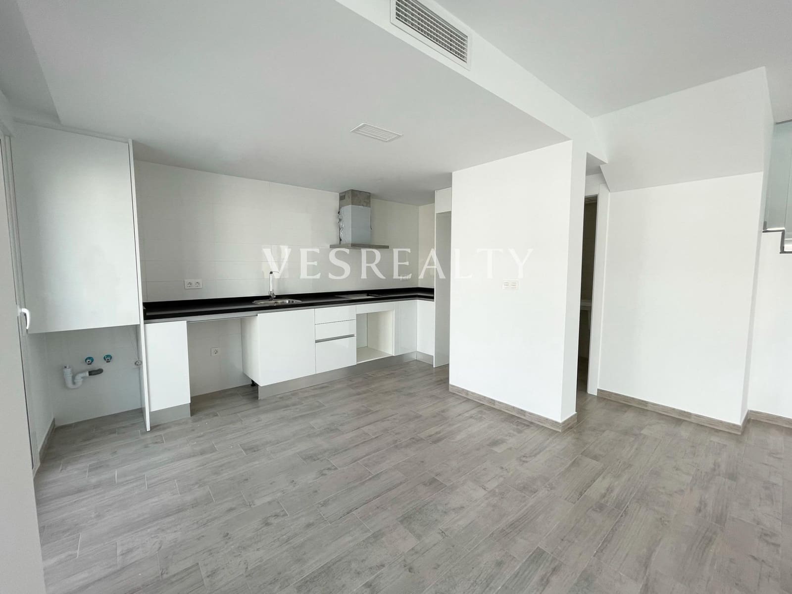 4 slaapkamer Villa te koop in Gran Alacant met zwembad - € 540.000 (Ref: 8944730)