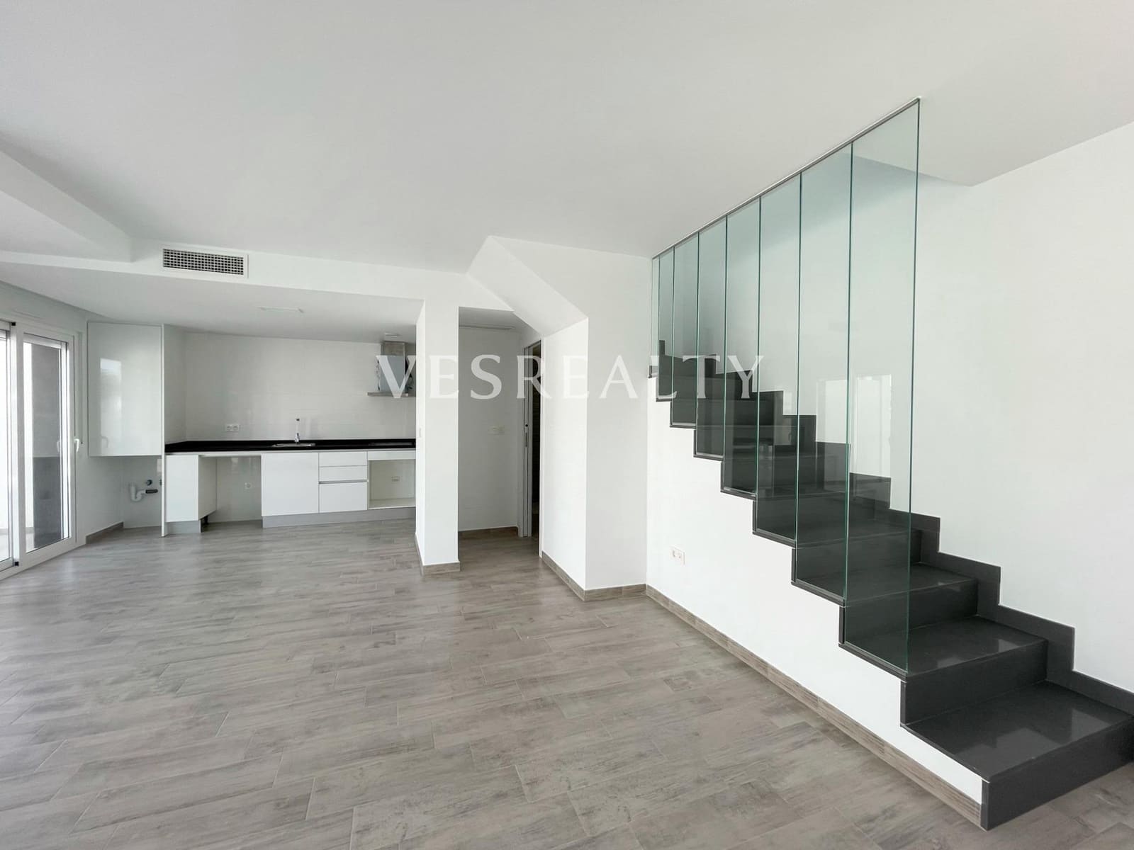 4 slaapkamer Villa te koop in Gran Alacant met zwembad - € 540.000 (Ref: 8944730)