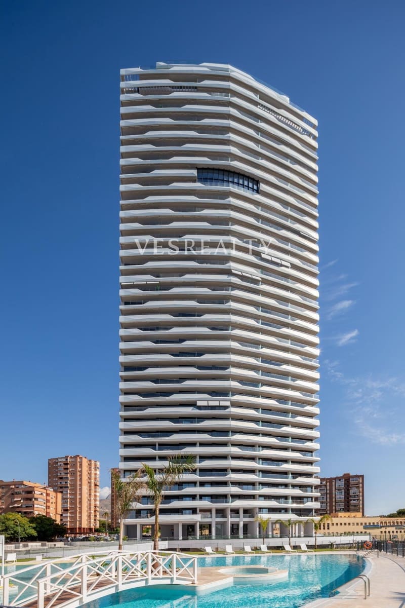 2 bedroom Flat for sale in Benidorm with pool garage - € 700,000 (Ref: 8944733)