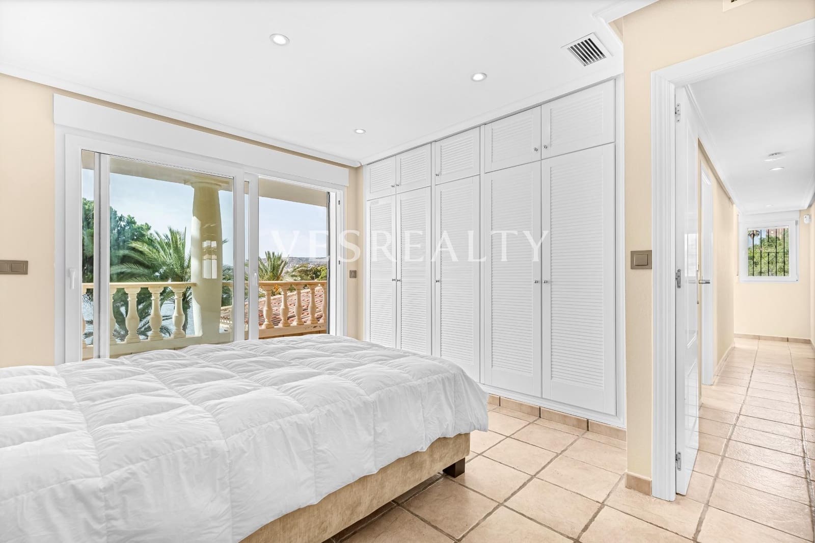 7 quarto Moradia para venda em Playa de San Juan com piscina garagem - 5 300 000 € (Ref: 8944735)