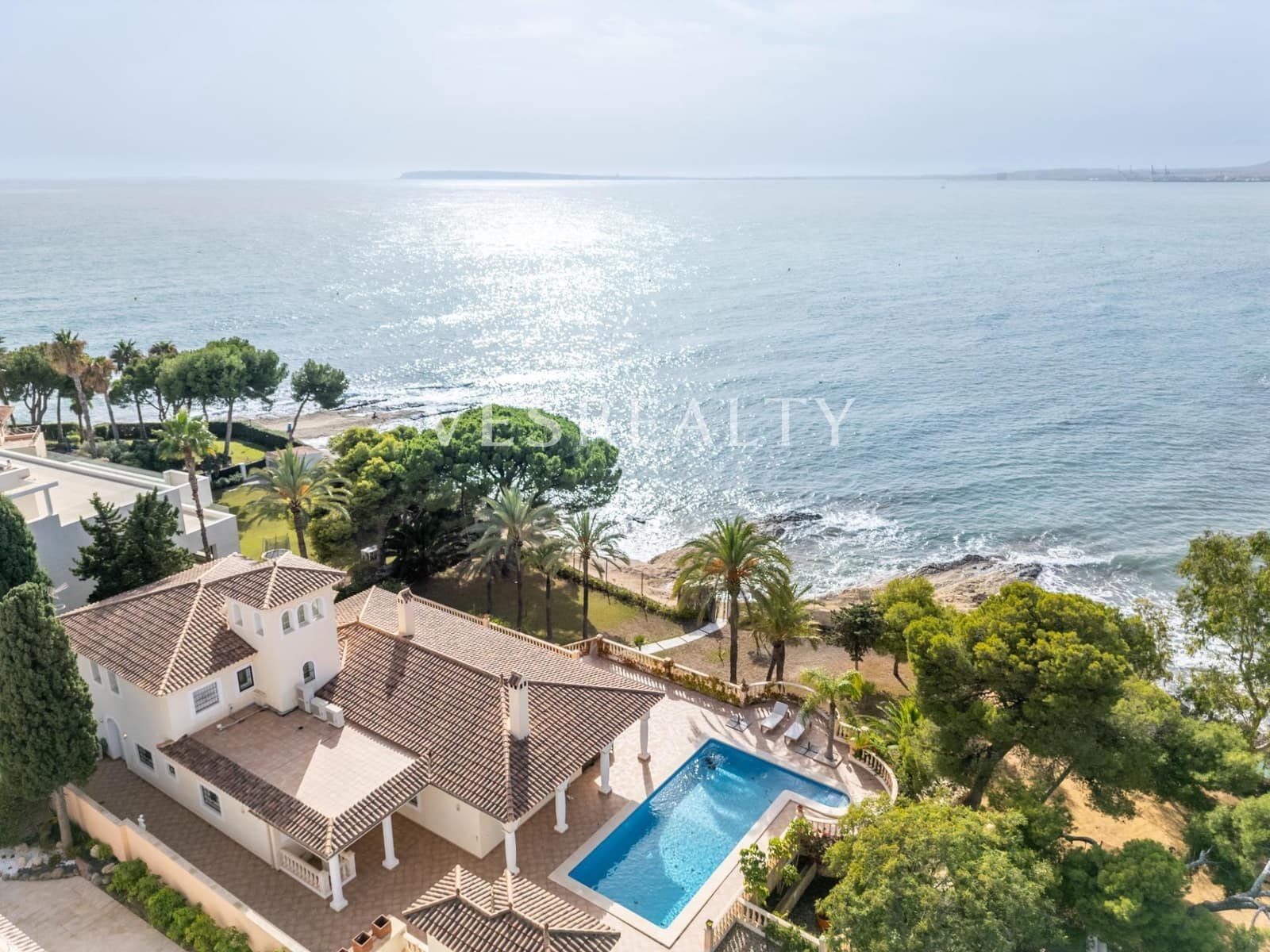 7 quarto Moradia para venda em Playa de San Juan com piscina garagem - 5 300 000 € (Ref: 8944735)