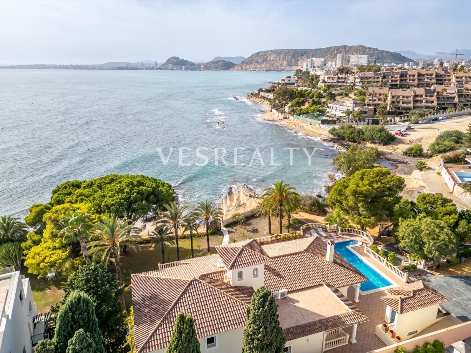 7 quarto Moradia para venda em Playa de San Juan com piscina garagem - 5 300 000 € (Ref: 8944735)