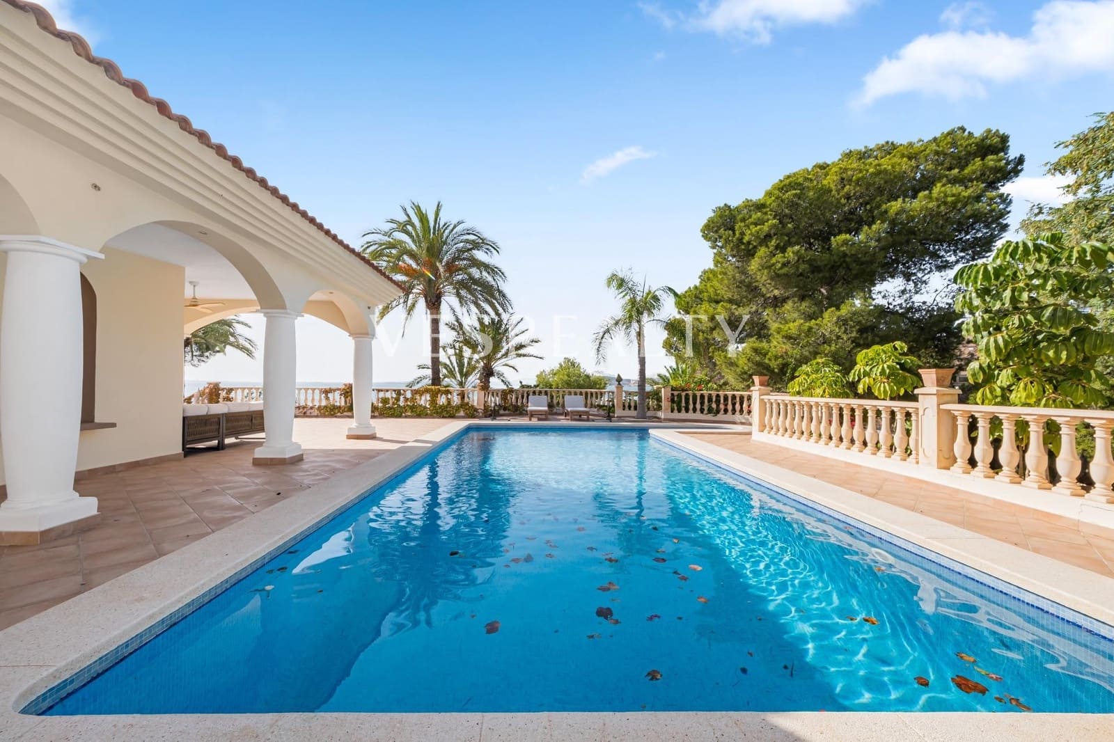 7 quarto Moradia para venda em Playa de San Juan com piscina garagem - 5 300 000 € (Ref: 8944735)