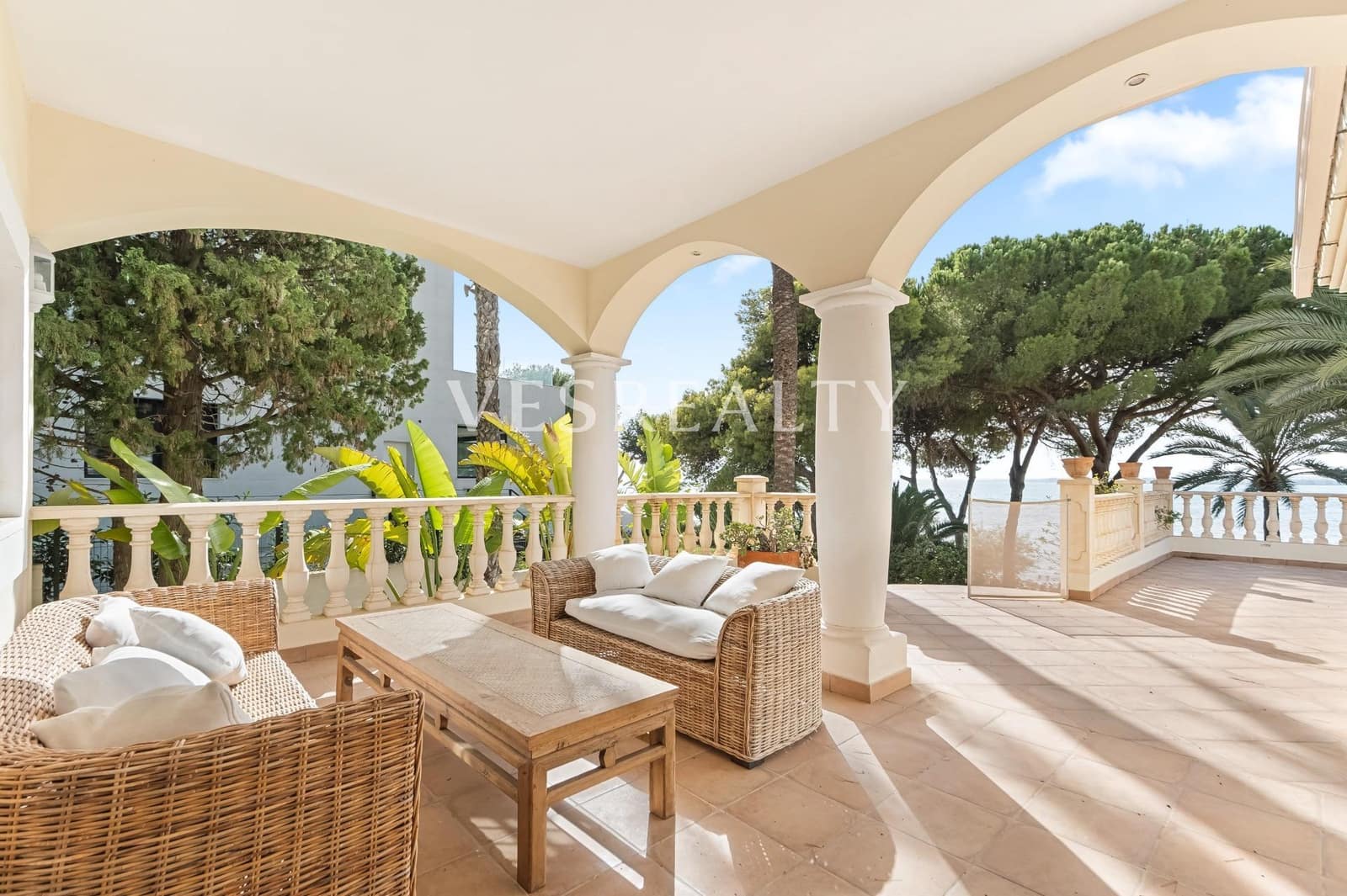 7 quarto Moradia para venda em Playa de San Juan com piscina garagem - 5 300 000 € (Ref: 8944735)