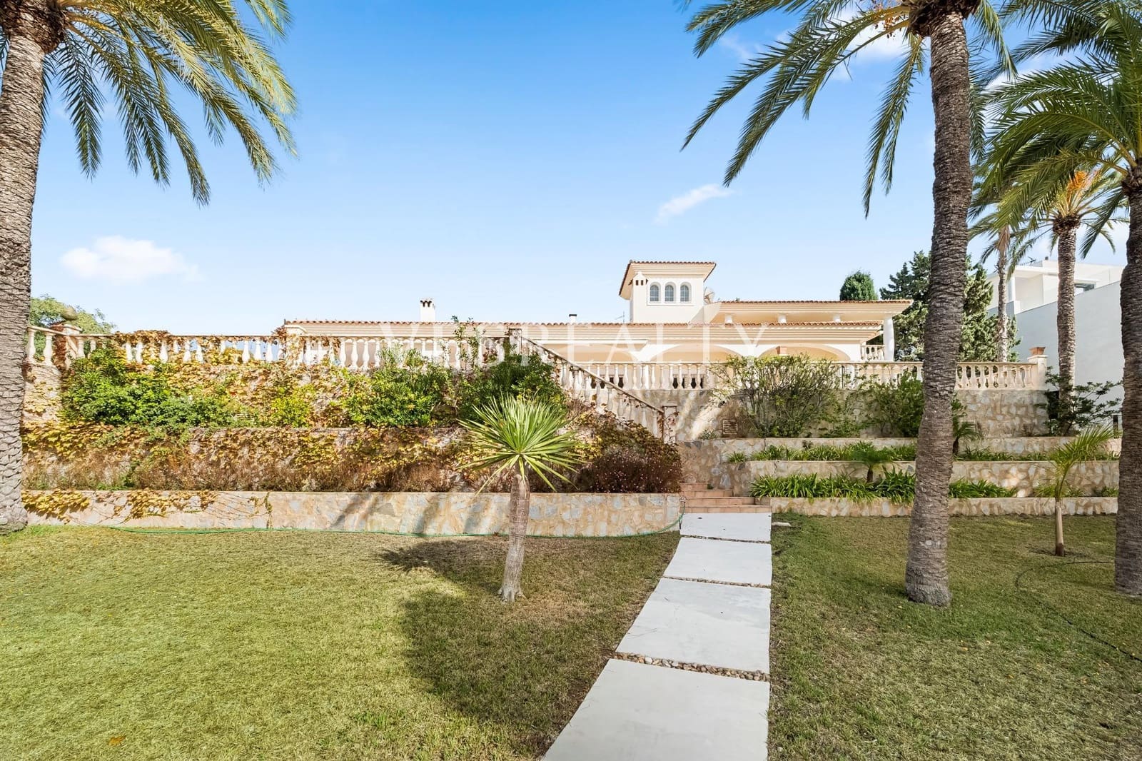 7 quarto Moradia para venda em Playa de San Juan com piscina garagem - 5 300 000 € (Ref: 8944735)