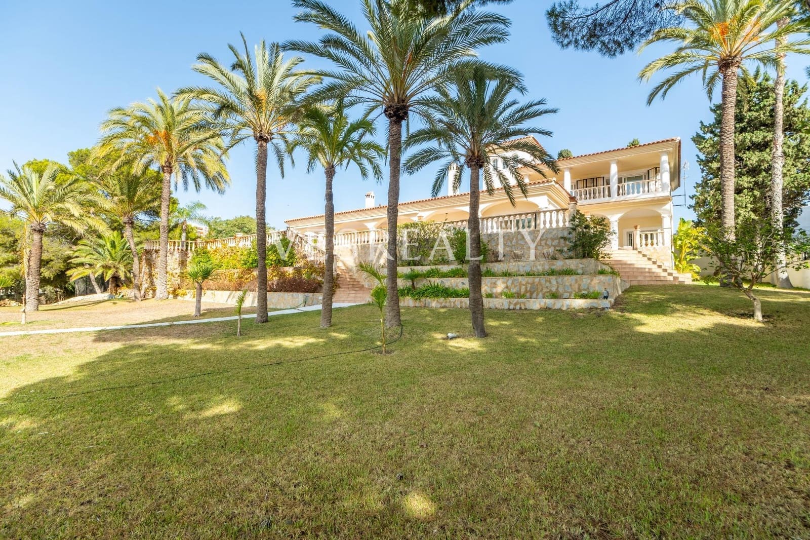 7 quarto Moradia para venda em Playa de San Juan com piscina garagem - 5 300 000 € (Ref: 8944735)