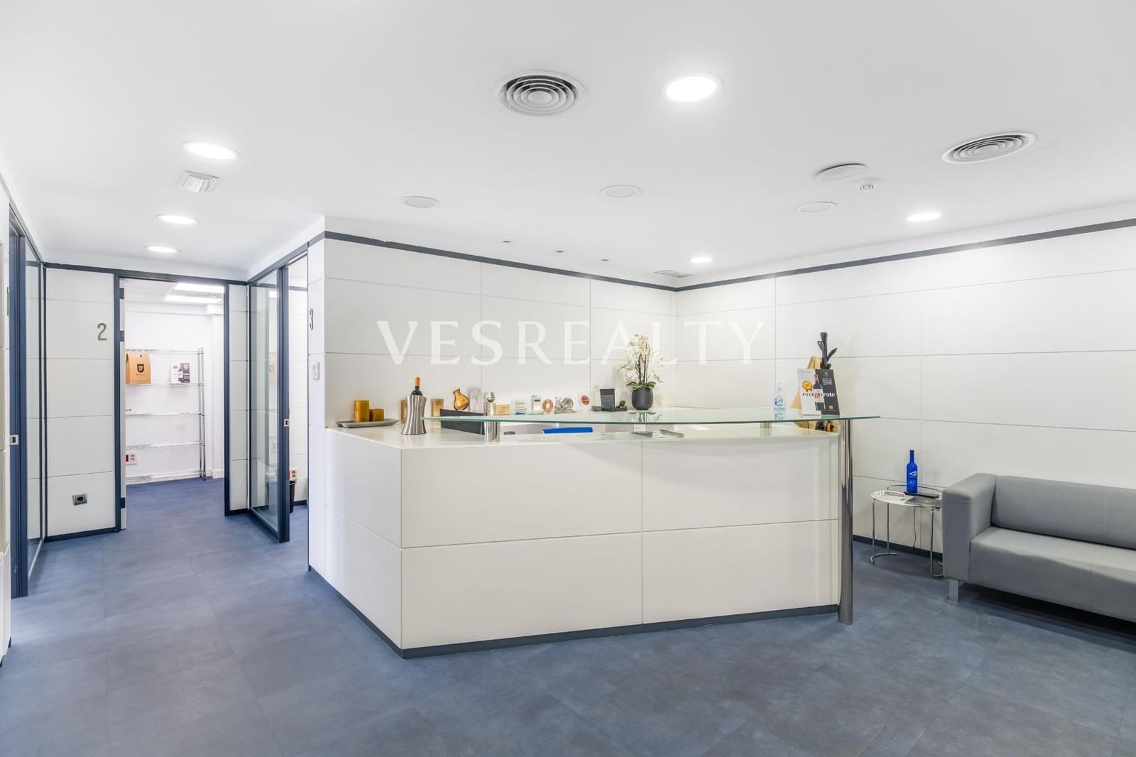 4 soveværelse Kontor til salg i Alicante by - € 750.000 (Ref: 8944742)