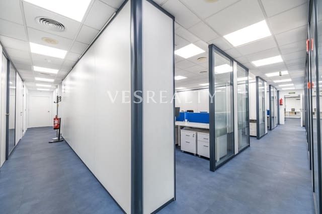 4 chambre Bureau à vendre à Alicante ville - 750 000 € (Ref: 8944742)