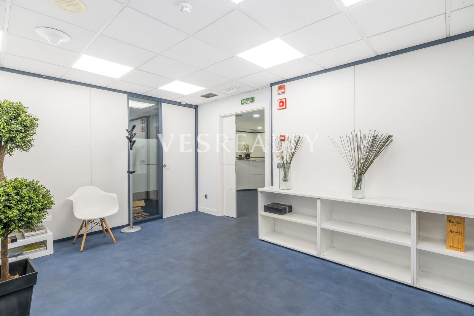 4 soveværelse Kontor til salg i Alicante by - € 750.000 (Ref: 8944742)