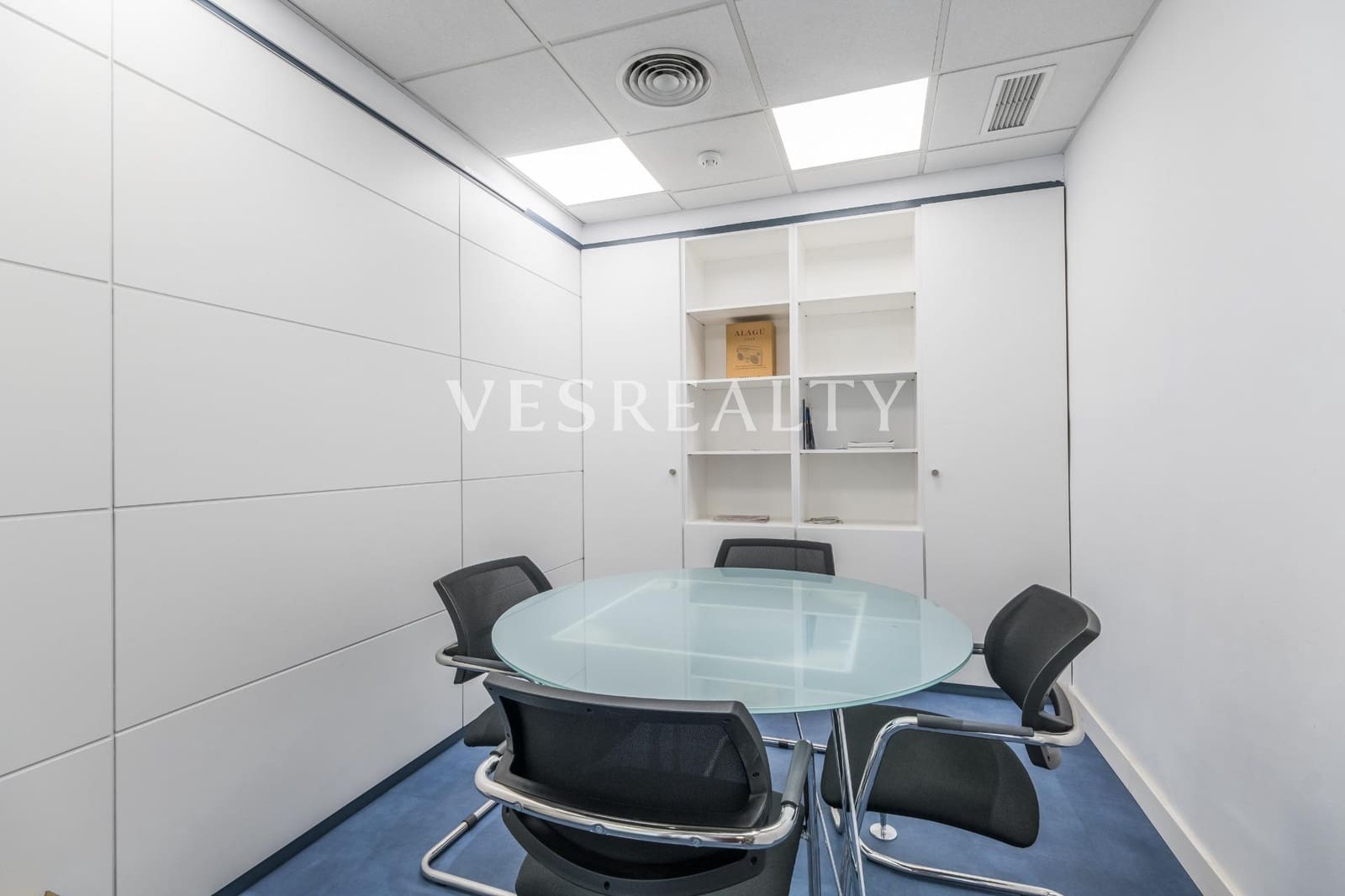 4 soveværelse Kontor til salg i Alicante by - € 750.000 (Ref: 8944742)