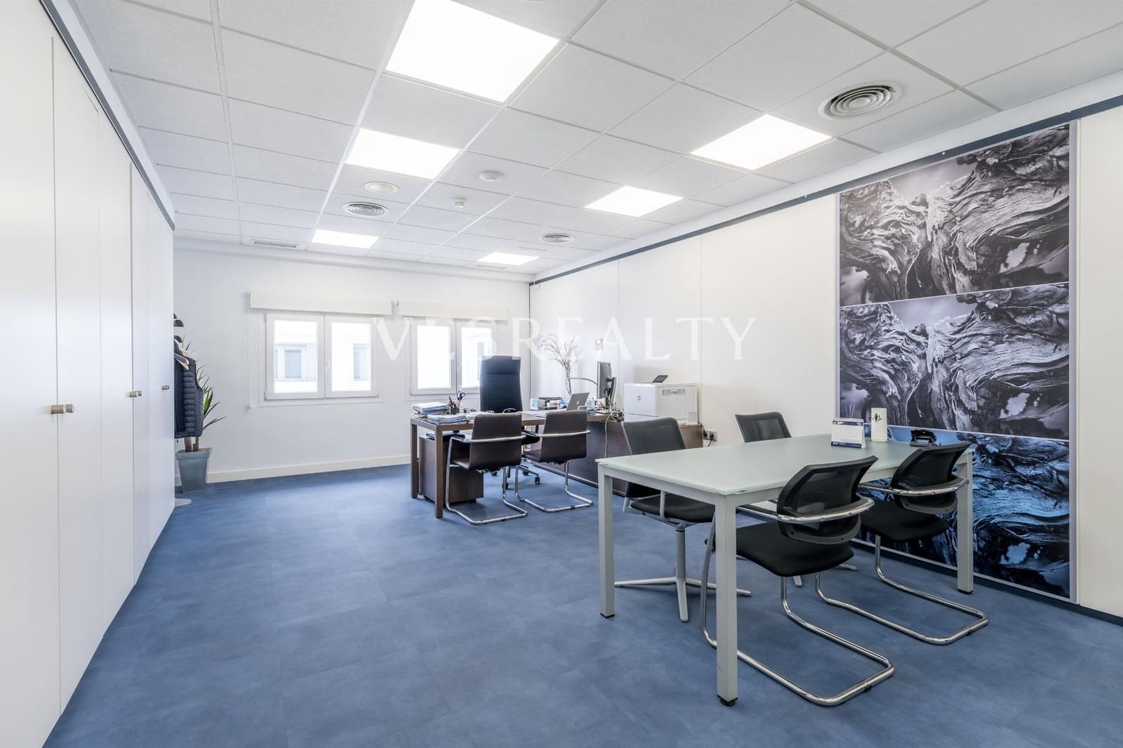 4 soveværelse Kontor til salg i Alicante by - € 750.000 (Ref: 8944742)