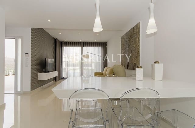 4 soveværelse Villa til salg i Campoamor, Orihuela med swimmingpool garage - € 1.449.000 (Ref: 8944745)