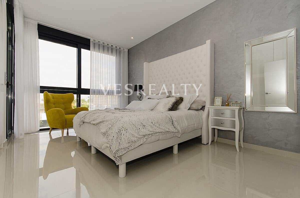 4 camera da letto Villa in vendita in Campoamor con piscina garage - 1.449.000 € (Rif: 8944745)