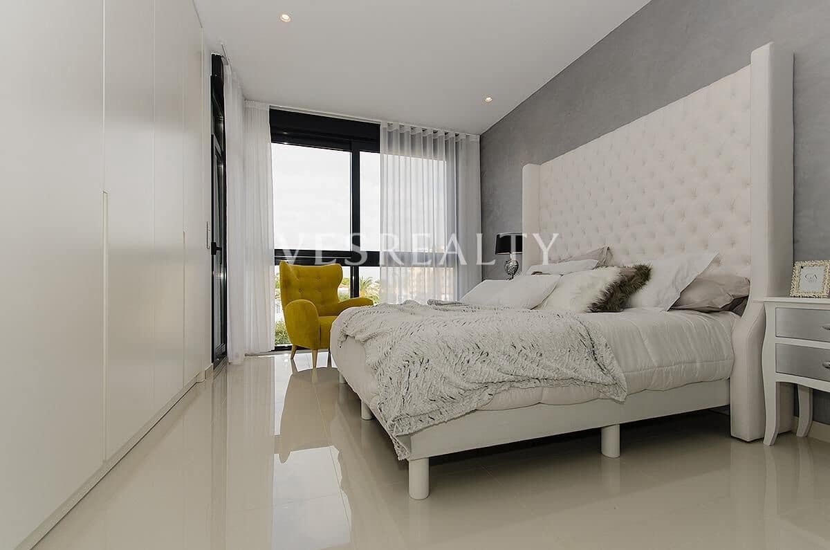4 camera da letto Villa in vendita in Campoamor con piscina garage - 1.449.000 € (Rif: 8944745)