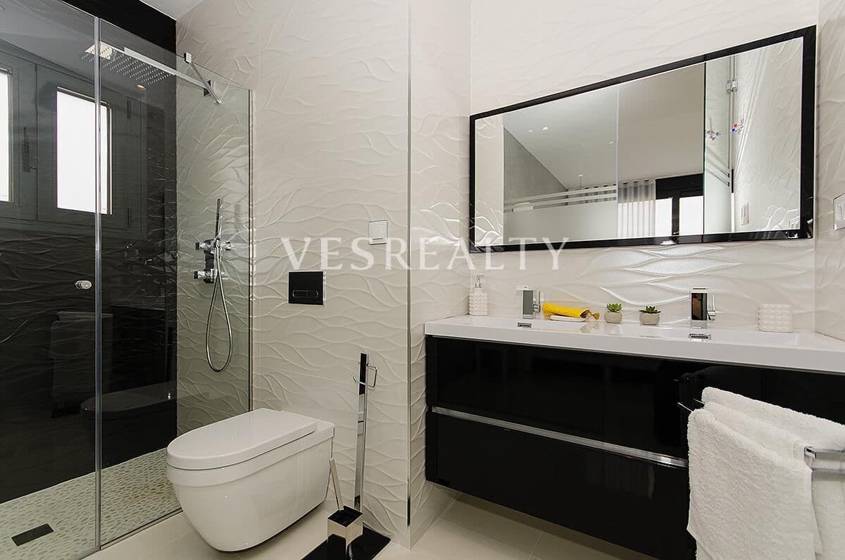 4 camera da letto Villa in vendita in Campoamor con piscina garage - 1.449.000 € (Rif: 8944745)