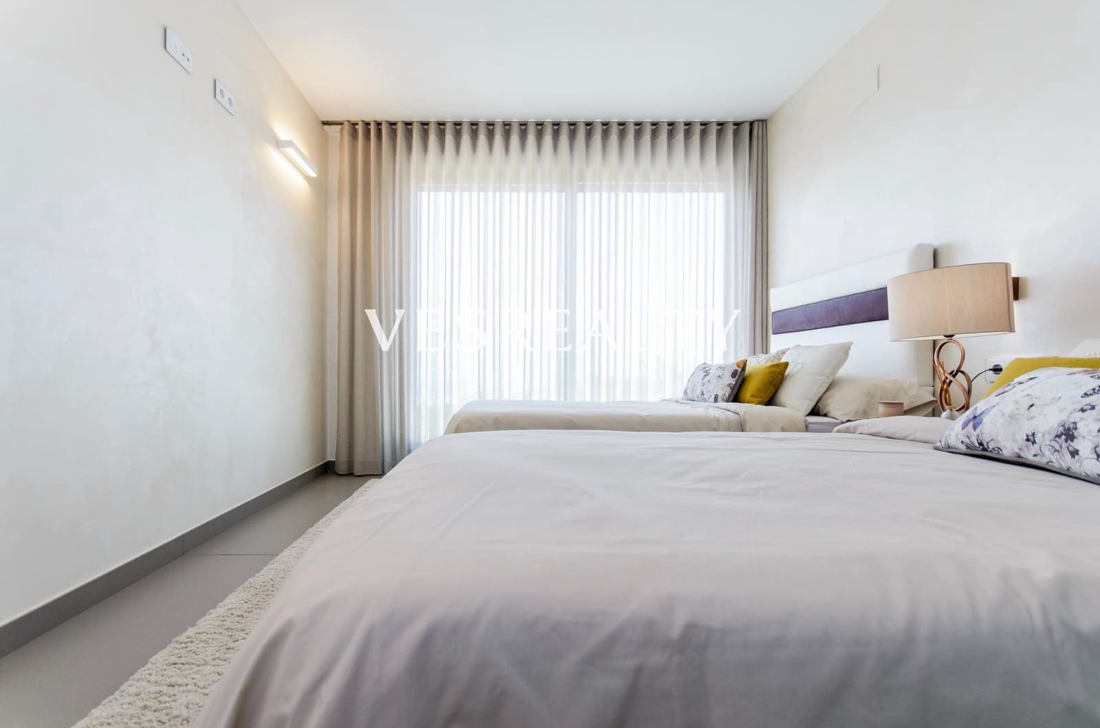 3 bedroom Villa for sale in Campoamor with pool garage - € 1,375,000 (Ref: 8944748)