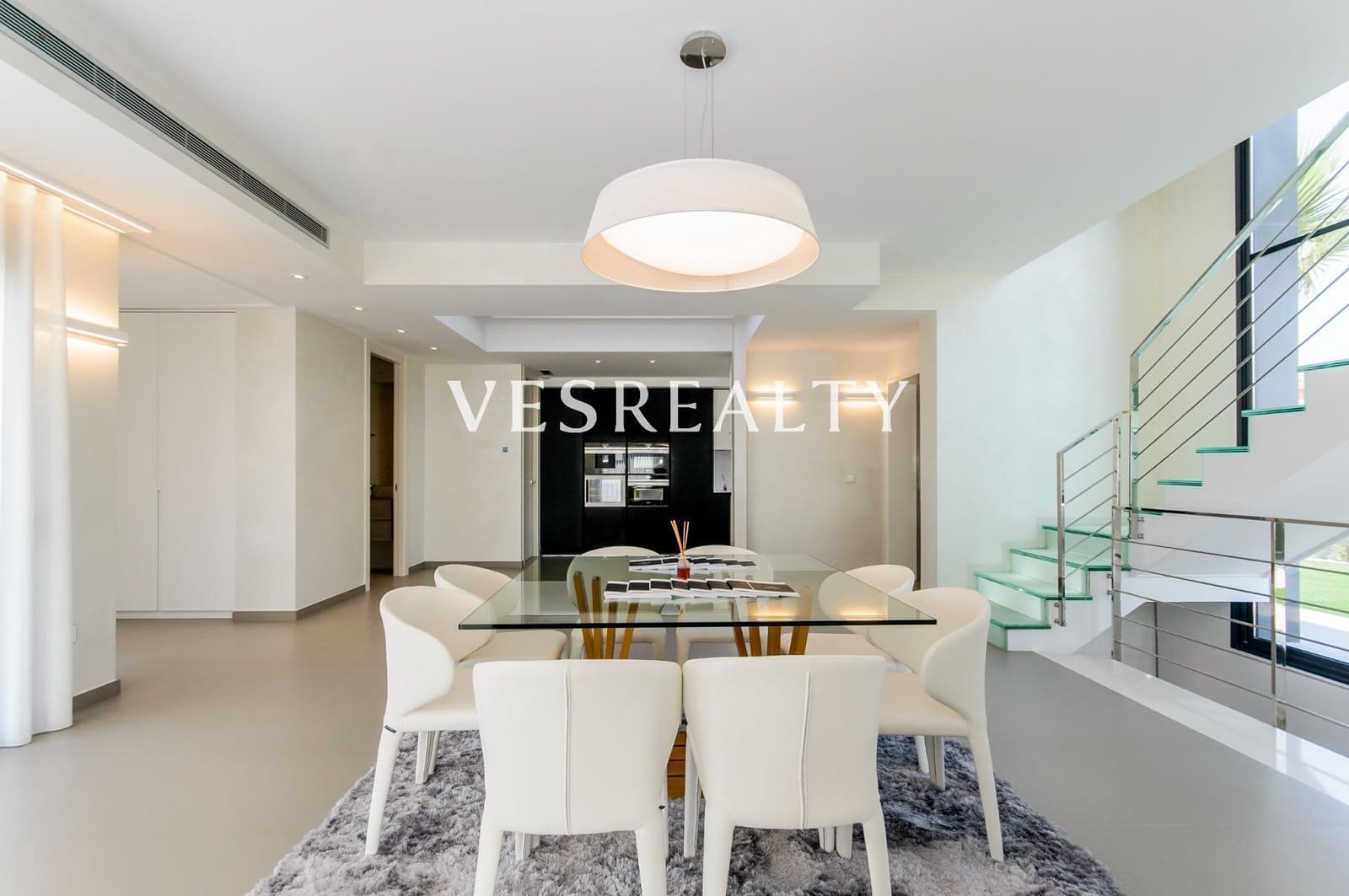 3 bedroom Villa for sale in Campoamor with pool garage - € 1,375,000 (Ref: 8944748)