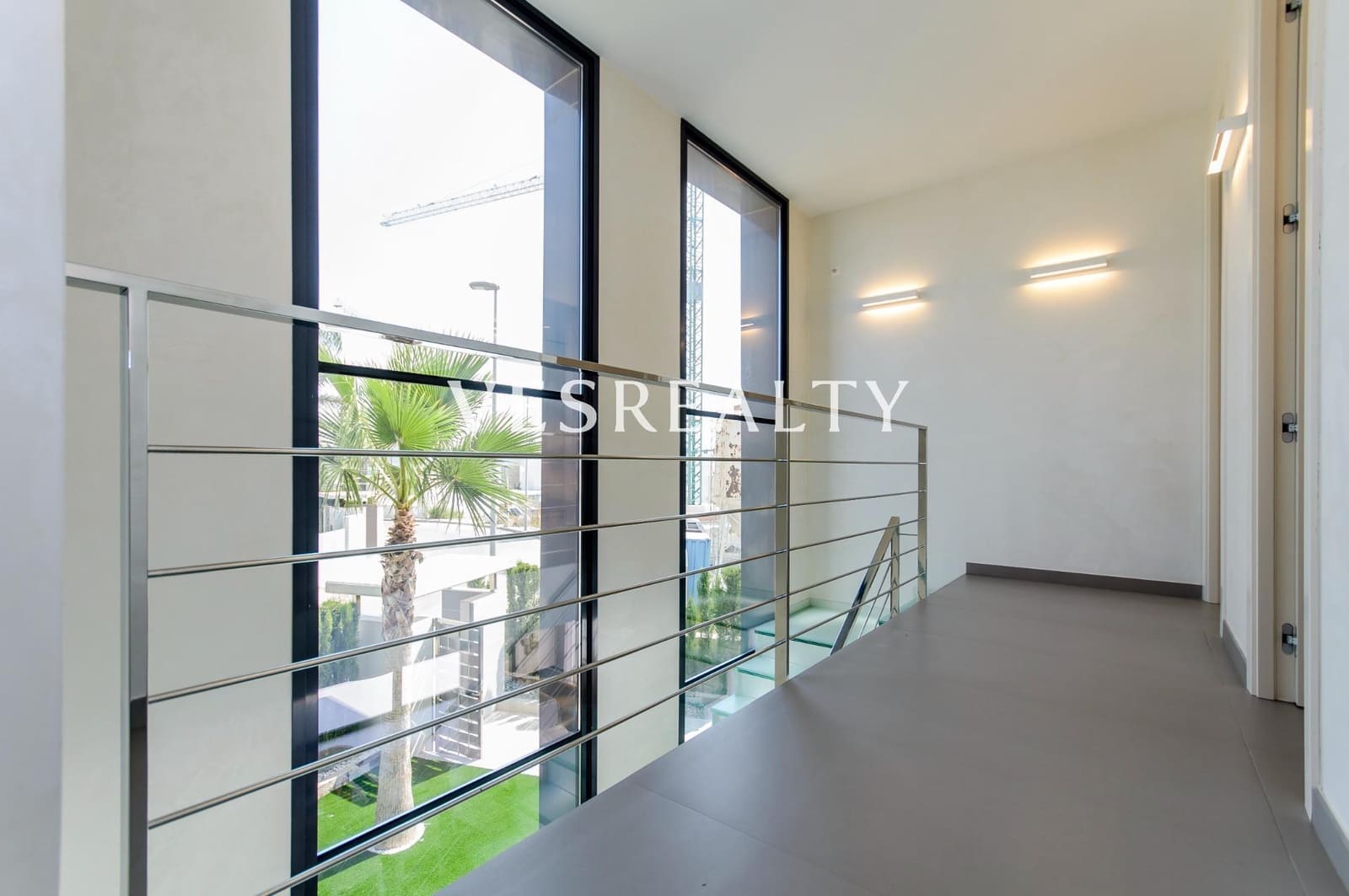 3 bedroom Villa for sale in Campoamor with pool garage - € 1,375,000 (Ref: 8944748)