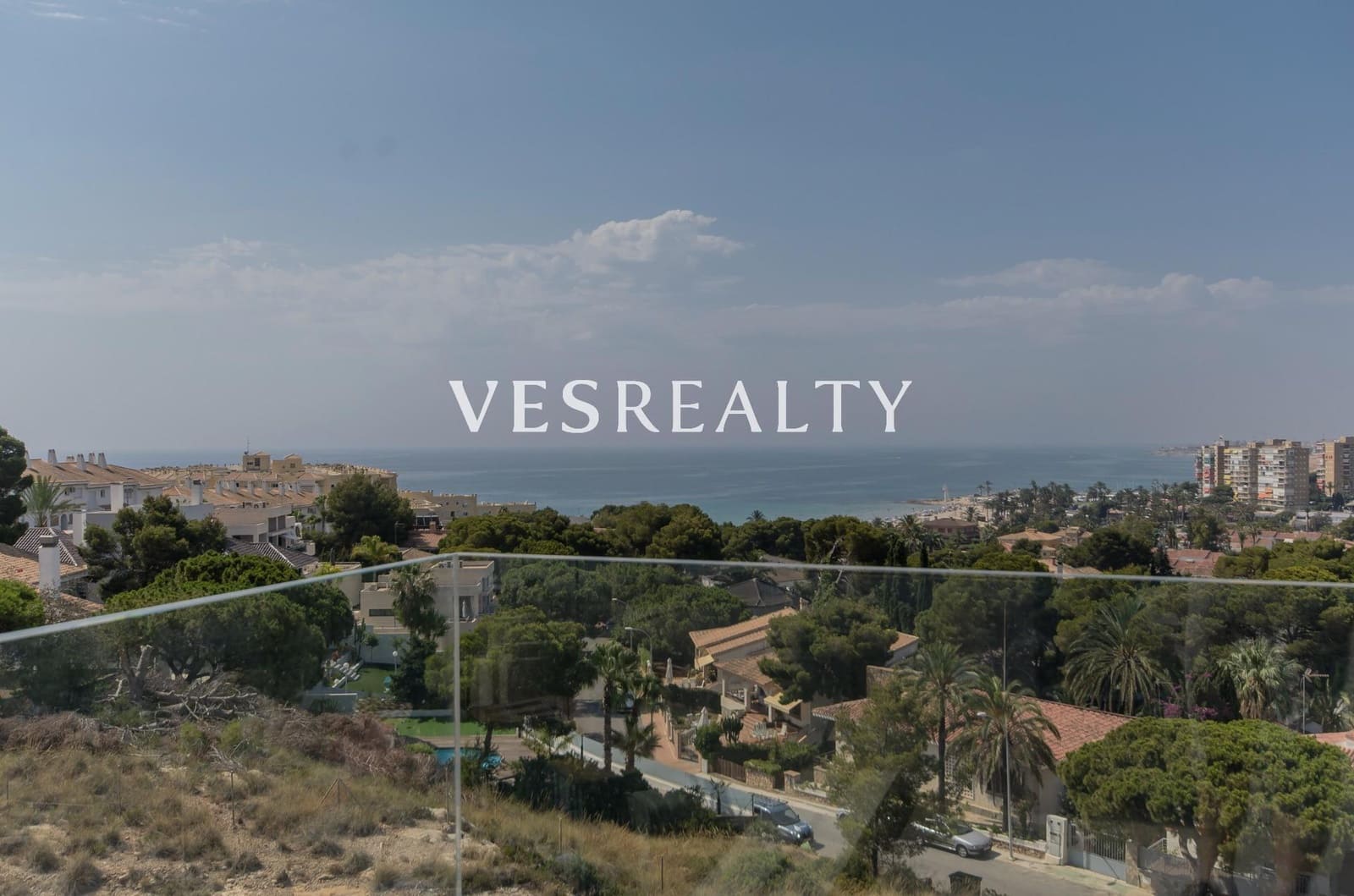 3 bedroom Villa for sale in Campoamor with pool garage - € 1,375,000 (Ref: 8944748)