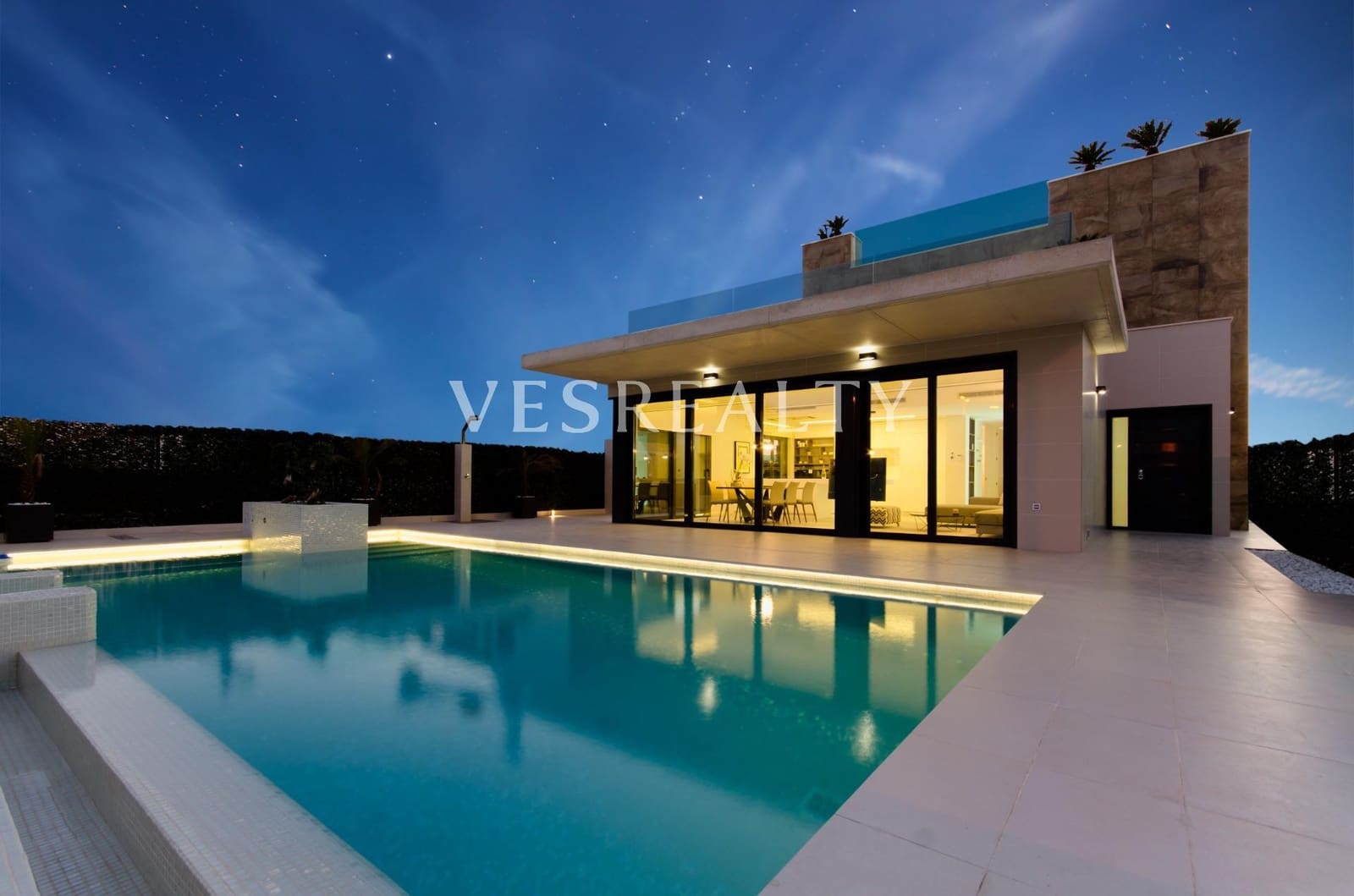 4 Zimmer Villa zu verkaufen in Campoamor mit Pool - 1.175.000 € (Ref: 8944750)