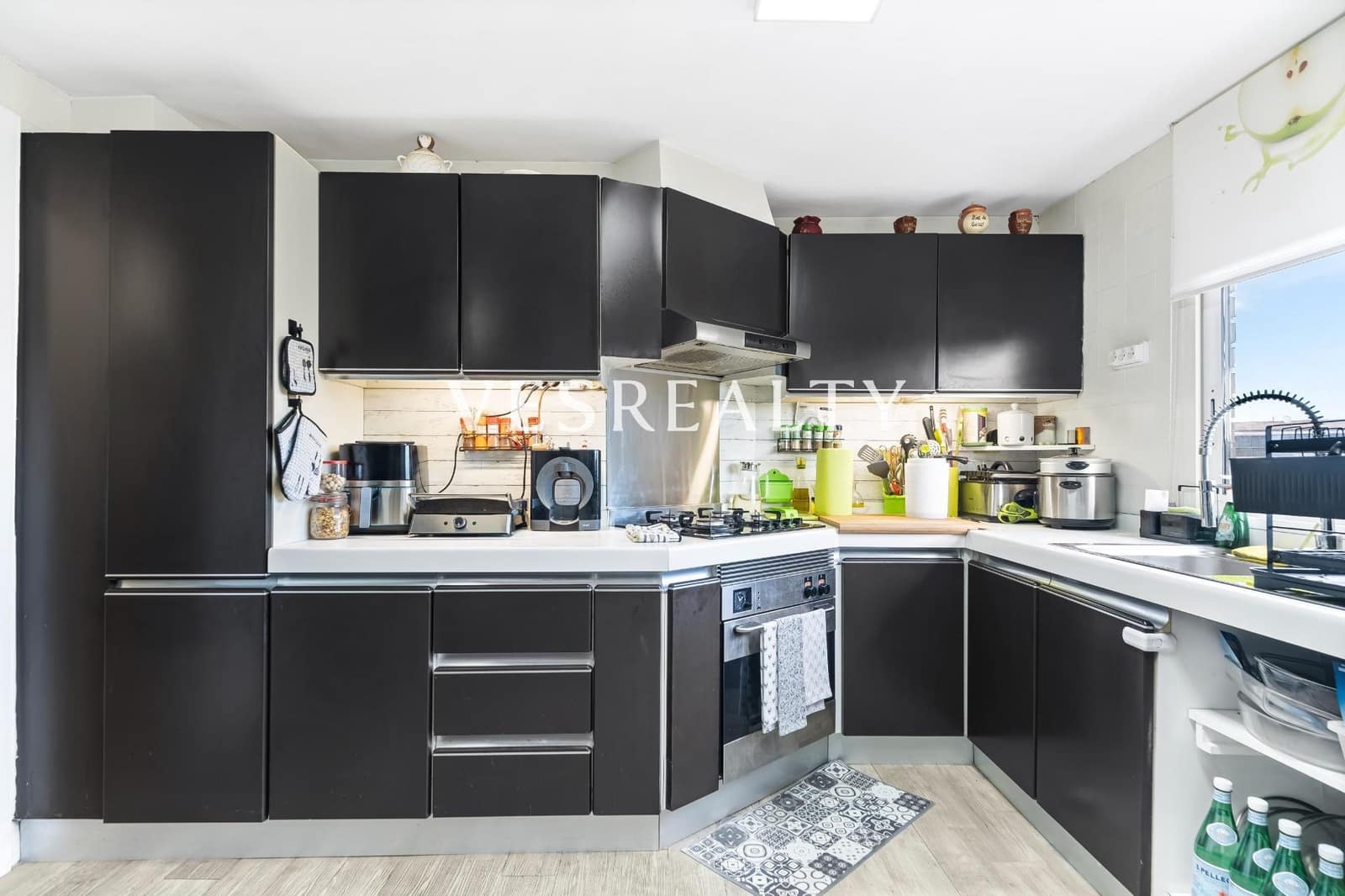 4 soveværelse Lejlighed til salg i Playa de San Juan med swimmingpool - € 635.000 (Ref: 8944751)