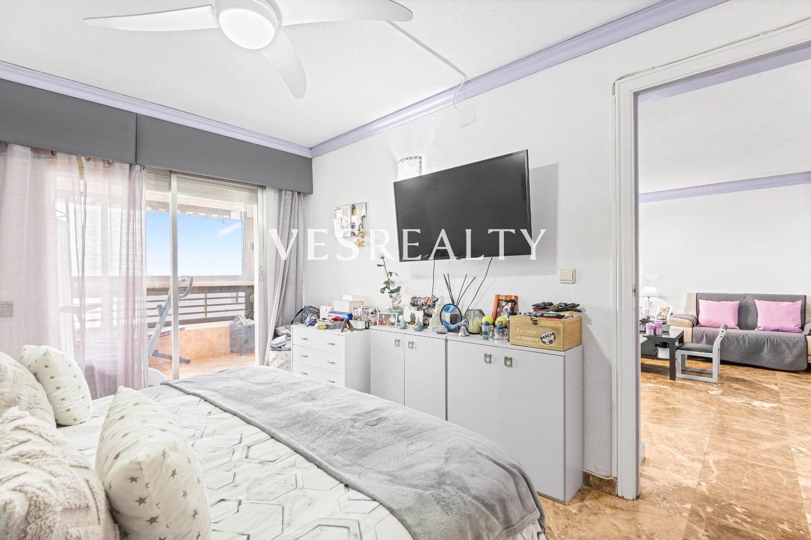 4 soveværelse Lejlighed til salg i Playa de San Juan med swimmingpool - € 635.000 (Ref: 8944751)