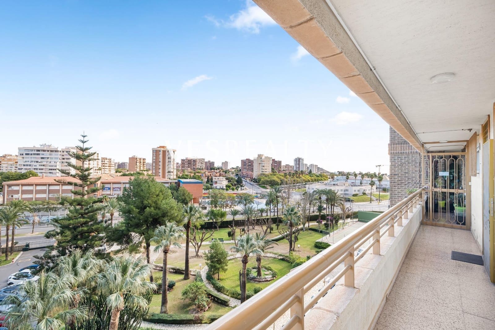 4 soveværelse Lejlighed til salg i Playa de San Juan med swimmingpool - € 635.000 (Ref: 8944751)