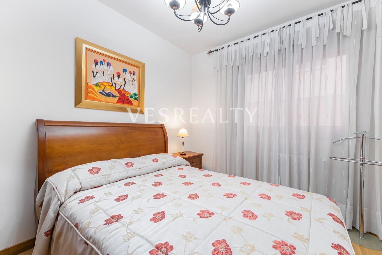 4 soveværelse Lejlighed til salg i Alicante by med garage - € 450.000 (Ref: 8944752)