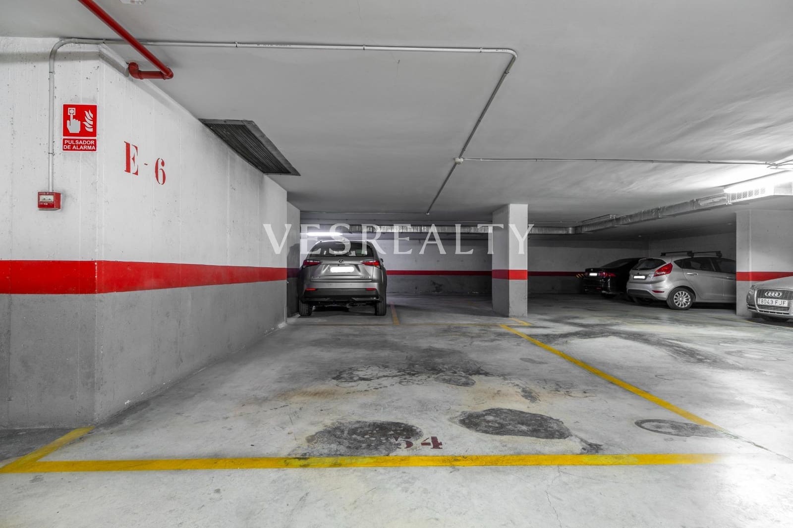 4 soveværelse Lejlighed til salg i Alicante by med garage - € 450.000 (Ref: 8944752)